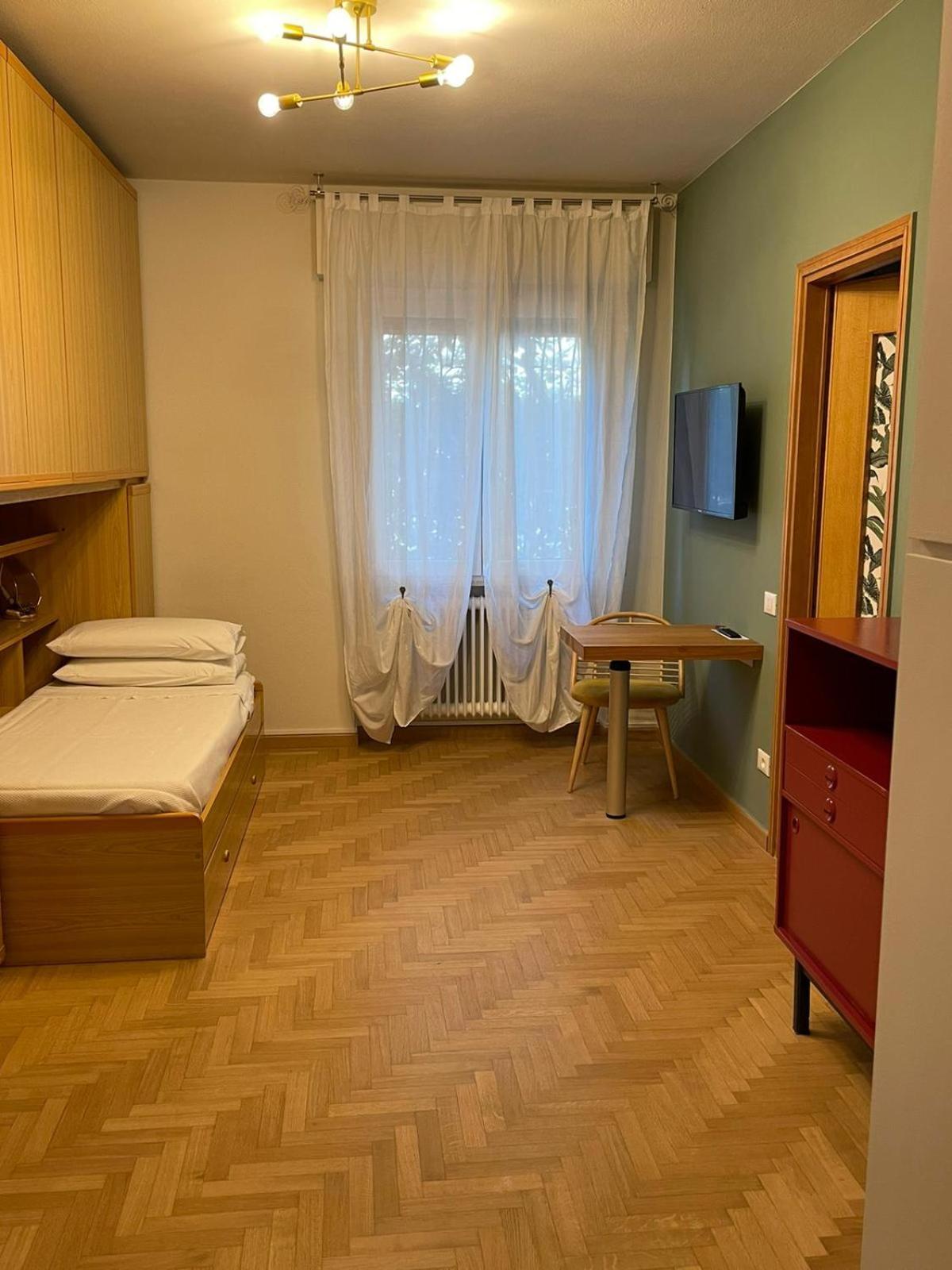 Casa Sivori Sul Lago Di Garda Con Ampio Giardino Desenzano del Garda Exterior foto