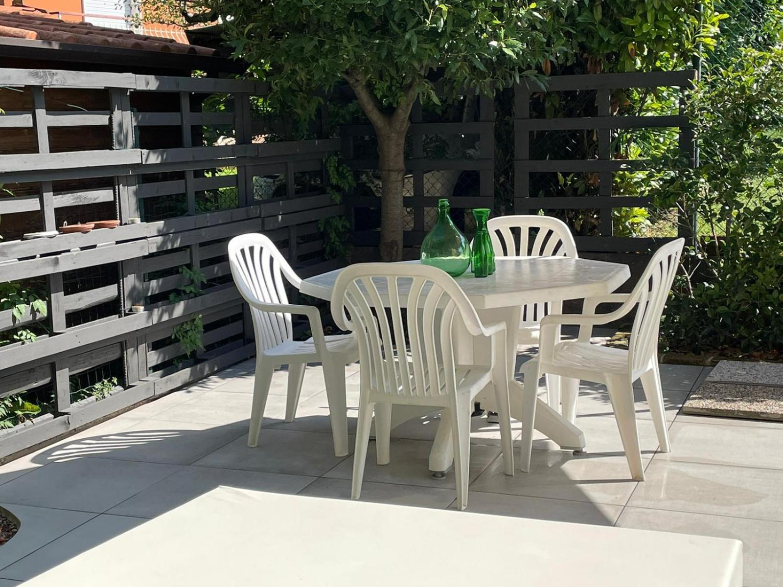 Casa Sivori Sul Lago Di Garda Con Ampio Giardino Desenzano del Garda Exterior foto